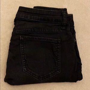Black skinny jeans